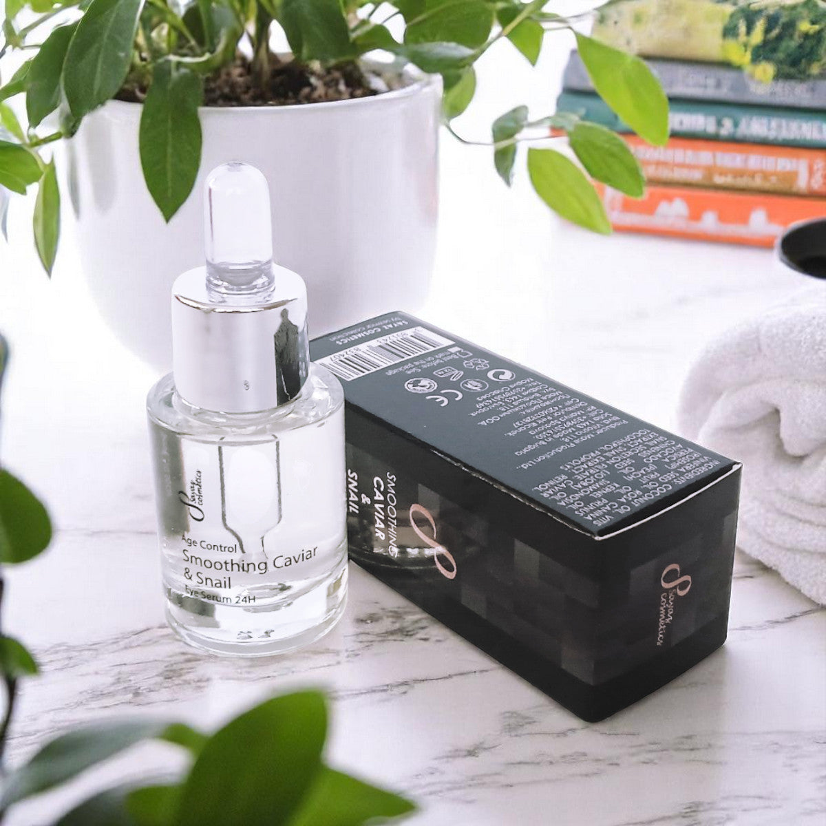 Verstevigend en gladmakend 24-uurs oogserum met kaviaar- en slakkenextracten, 15 ml